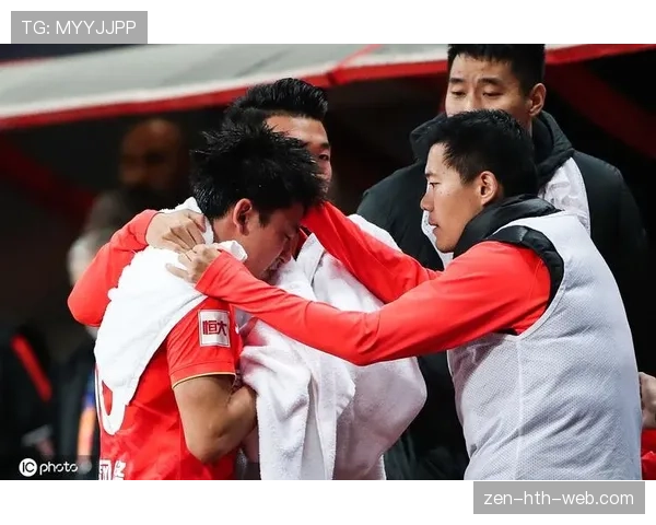 危险动作判罚要点：构成标准、裁判视角与间接任意球